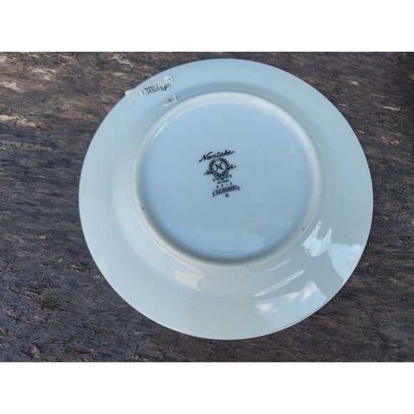 4 Noritake Squirewood Bread & Butter Plates 6 1/4" Floral - Picture 4 of 4